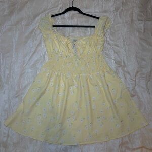 Bella Fiore Floral Dress in Soft Yellow